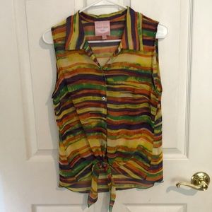 Romeo & Juliet Couture Sleeveless Top w/Bottom Tie